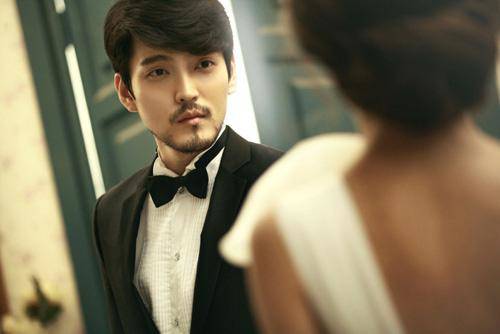 Người đàn ông ngoại tình thường có 8 đặc điểm này, vợ không để ý khó mà phát hiện-1