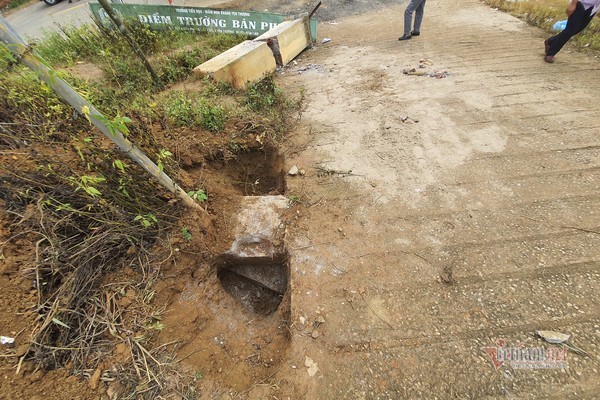 Yêu cầu giám định nguyên nhân cổng trường đổ đè 3 học sinh tử vong-2