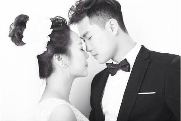 Thái độ thay đổi 180 độ của Thanh Sơn - Quỳnh Kool trên thảm đỏ và clip quay lén nói lên tình trạng thực sự mối quan hệ?-3