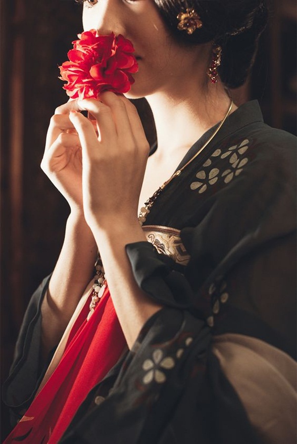 3 con giáp càng thử thách càng mạnh mẽ, tháng 9 âm lịch thời tới cản không kịp, cuộc sống không những may mắn mà tài vận cũng dồi dào-1