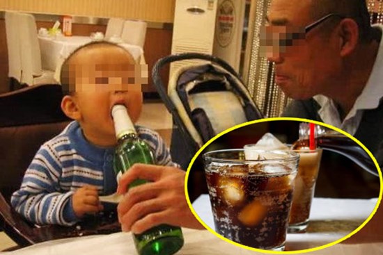 Cháu trai 8 tuổi tổn thương gan nghiêm trọng vì loại đồ uống mà ông nội cho uống mỗi ngày: 4 loại nước vô cùng nguy hiểm với trẻ nhỏ nhưng bố mẹ vẫn thờ ơ