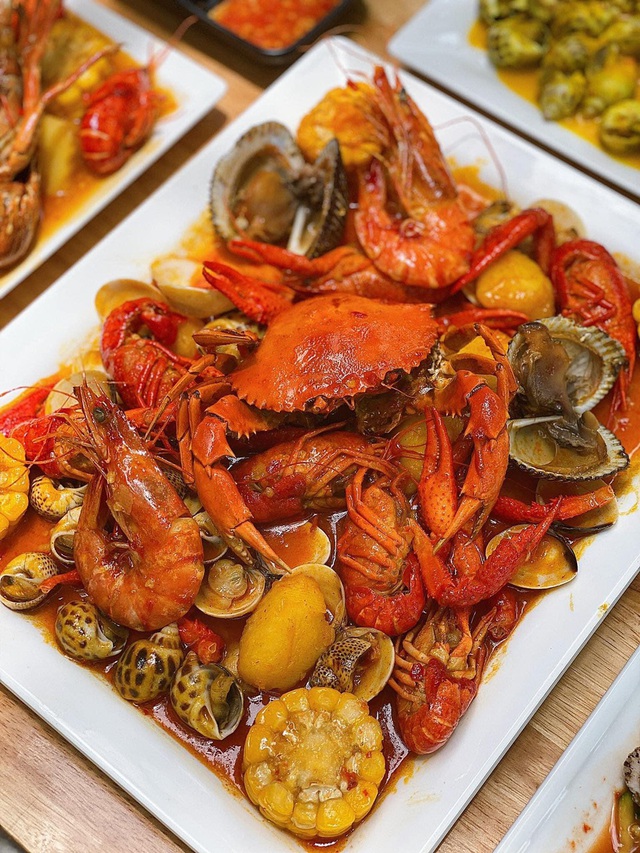 Cấm nhập hàng sống, tôm hùm đất bỗng hot trở lại bị dân sành ăn săn lùng-6