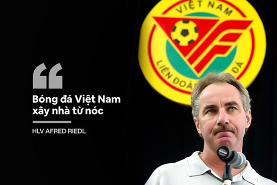 Vợ HLV Riedl: 'Thời gian ở Việt Nam rất khó quên với chúng tôi'