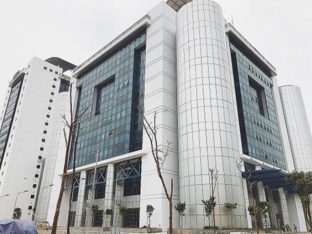 Dành cho những thí sinh đang phân vân giữa Đại học Ngoại thương và Đại học Kinh tế Quốc dân: Đây là so sánh giúp bạn có cái nhìn sáng suốt nhất-2