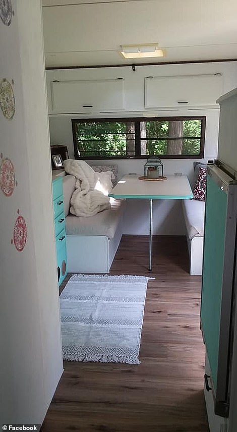 Tài không đợi tuổi: Cô bé 11 tuổi tự lên kế hoạch mua và cải tạo xe cắm trại cũ thành nhà riêng với chi phí chỉ 20,7 triệu đồng-12