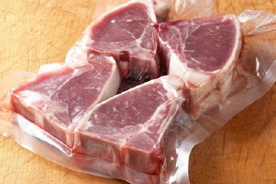 Dùng túi hút khí đựng thực phẩm, bảo quản không đảm bảo...làm tăng ngộ độc giống vụ pate Minh Chay