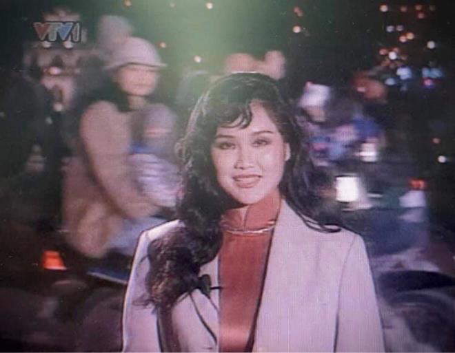 Nhan sắc của nhà báo Thu Uyên từ khi còn là BTV thời sự của VTV-1