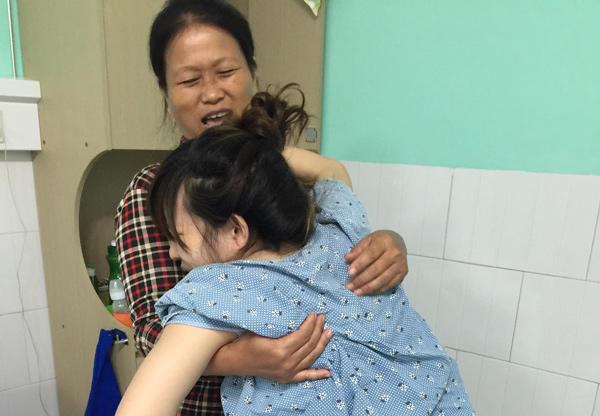 Đẻ con trai, người mẹ chịu đau đớn hơn sinh con gái, bác sĩ sản tiết lộ lý do!-1