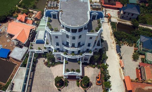 Cận cảnh 2 tòa lâu đài trăm tỷ của đại gia Ngô Văn Phát dầu vừa bị bắt ở Hải Phòng-7