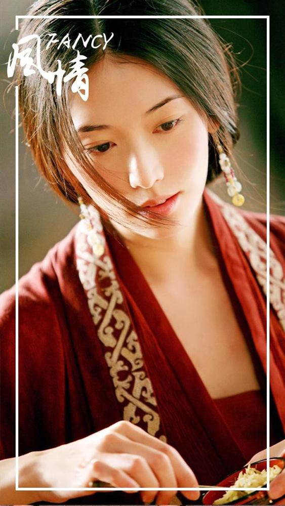 Đã U50 nhưng nàng Mỹ nhân đẹp nhất Đài Loan vẫn gây trầm trồ vì thân hình săn chắc, quyến rũ: Bí quyết đến từ 1 loại nước vô cùng dễ kiếm-1