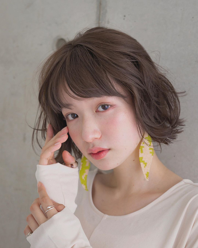 Combo tóc + tóc mái có khả năng tạo khối cho từng dáng mặt, các nàng áp dụng là xinh hơn vài chân kính-8