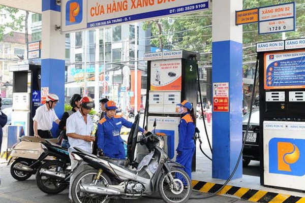 Giá xăng dầu giảm nhẹ-2