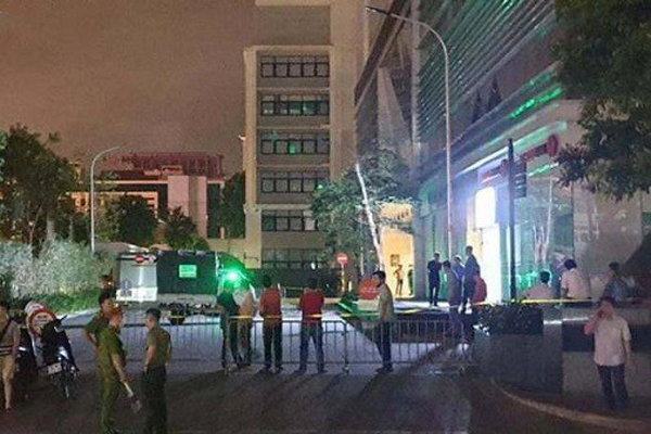 Hé lộ nội dung lá thư tuyệt mệnh đôi nam nữ để lại trước khi rơi từ tầng 35 chung cư tử vong-3