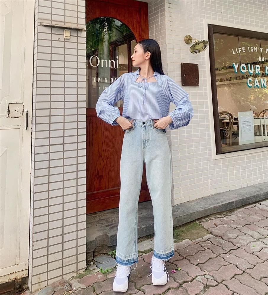 9 set đồ nữ tính, trendy lại còn chuẩn ngoan hiền mà các nàng nên tham khảo ngay-1