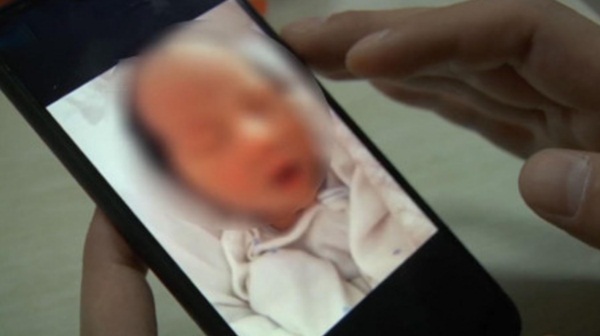 Chuyện người phụ nữ vỡ kế hoạch quyết định bán con trong bụng với giá rẻ mạt và mặt tối ngành công nghiệp bán trẻ sơ sinh trực tuyến ở Trung Quốc-2