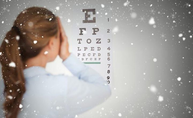 Không muốn lão hóa sớm và dễ mắc bệnh nguy hiểm thì cần bỏ ngay thói quen sử dụng điện thoại kiểu này-2