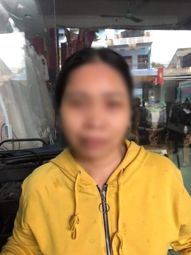 Xôn xao về loạt ảnh cưới của cặp đôi Thái Nguyên: Chú rể 27 cưới vợ 47 tuổi, xuất hiện những lời tố cáo từ người quen cô dâu!-4