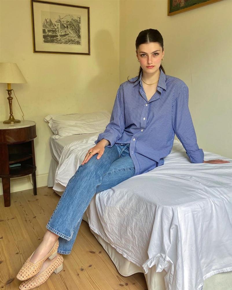 Chẳng cần lồng lộn phá cách, đây mới là 5 item cơ bản mà gái Pháp luôn diện khi Thu về-16