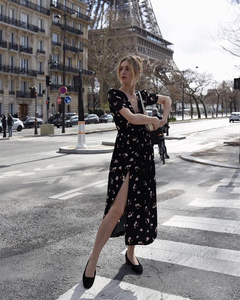 Chẳng cần lồng lộn phá cách, đây mới là 5 item cơ bản mà gái Pháp luôn diện khi Thu về-9