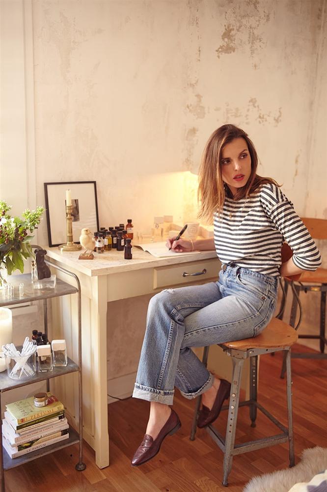 Chẳng cần lồng lộn phá cách, đây mới là 5 item cơ bản mà gái Pháp luôn diện khi Thu về-20