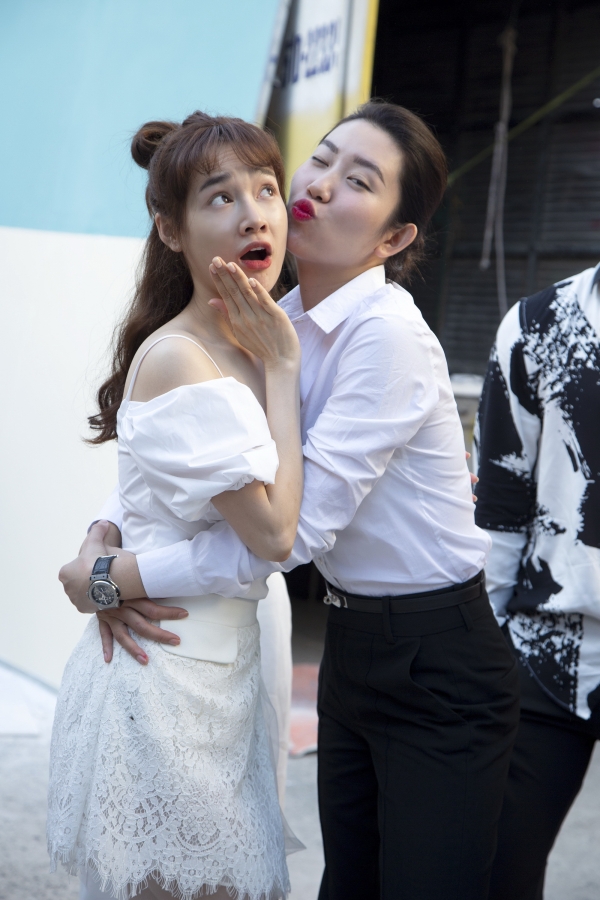 Ảnh Nhã Phương mặc đồ bộ đi chợ gây xôn xao vì quá quê mùa-3