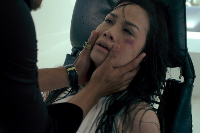 Những câu chuyện kỳ lạ và đáng sợ từng xảy ra với Nhã Phương, Diễm My và dàn sao Việt khi đóng phim kinh dị-5