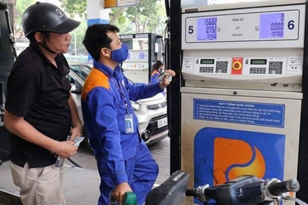 Giá xăng giảm xuống 14.000 đồng/lít vào ngày mai?-2