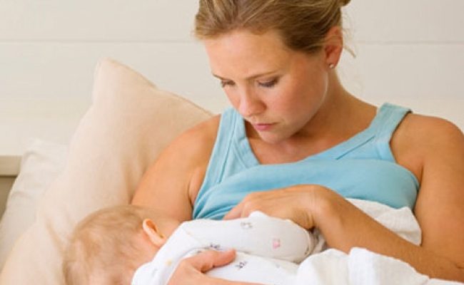 Sữa mẹ rất tốt, nhưng sẽ trở thành sữa độc” gây nguy hiểm cho bé nếu mẹ làm điều này-1