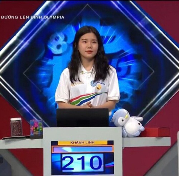 Tìm ra info dàn hot girlxuất hiện tại Đường lên đỉnh Olympia, dân mạng lập tức nhờ nhau tìm gấp profile các hot boy điển trai không hề thua kém-5