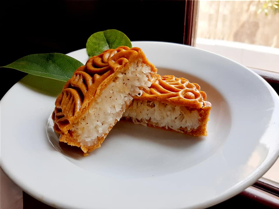 Còn vài tuần nữa là Trung thu, trình độ làm bánh nướng bằng nồi chiên không dầu của các chị em đã đạt đỉnh cao thế này rồi-14