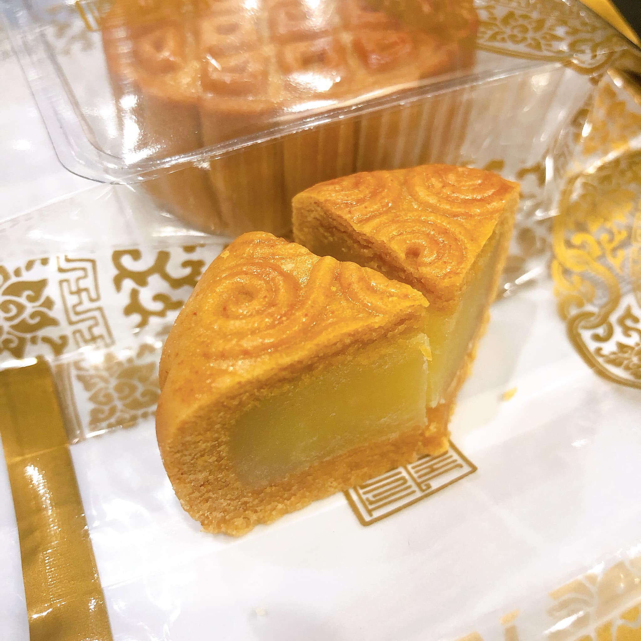 Còn vài tuần nữa là Trung thu, trình độ làm bánh nướng bằng nồi chiên không dầu của các chị em đã đạt đỉnh cao thế này rồi-18