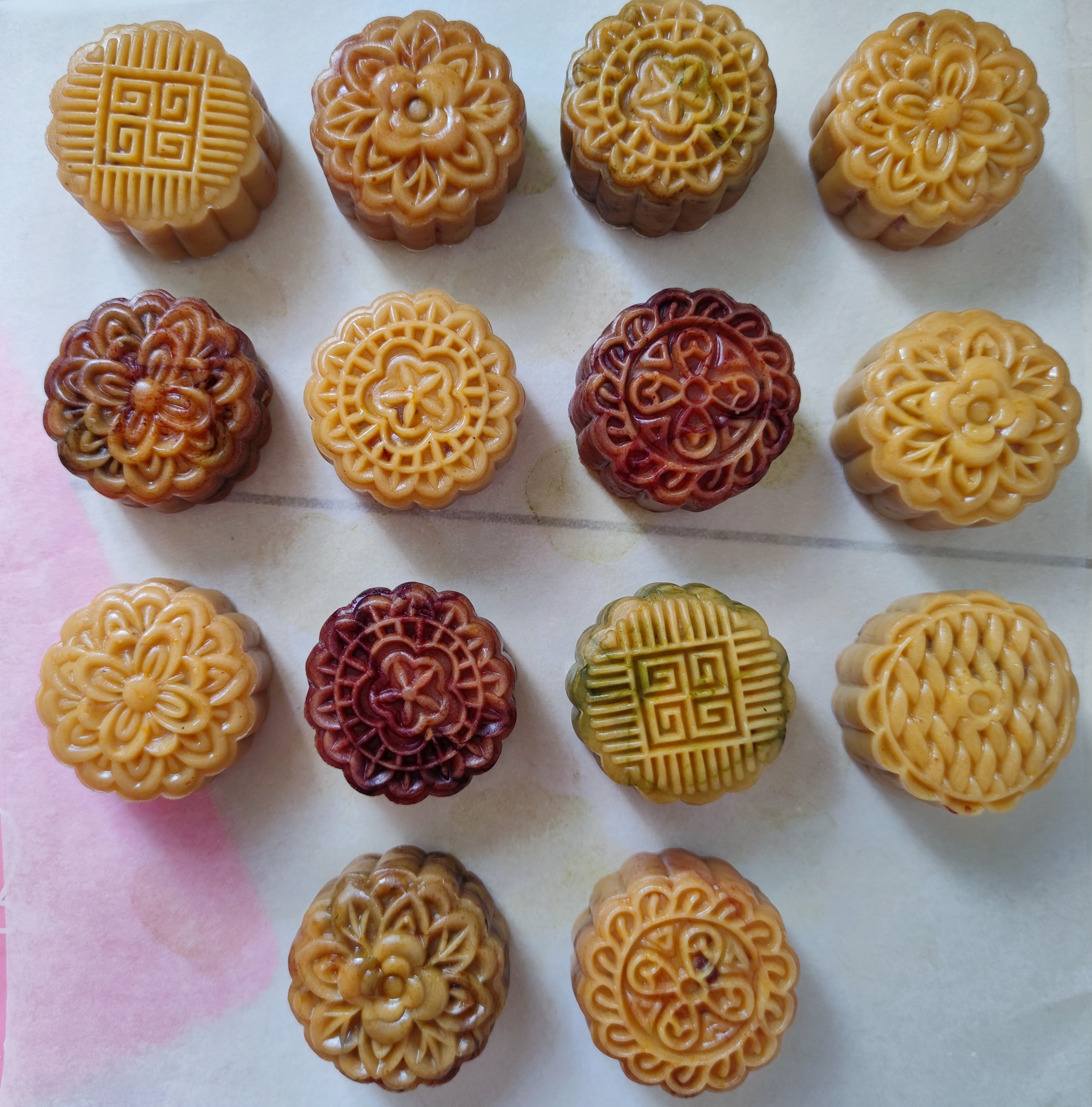 Còn vài tuần nữa là Trung thu, trình độ làm bánh nướng bằng nồi chiên không dầu của các chị em đã đạt đỉnh cao thế này rồi-20