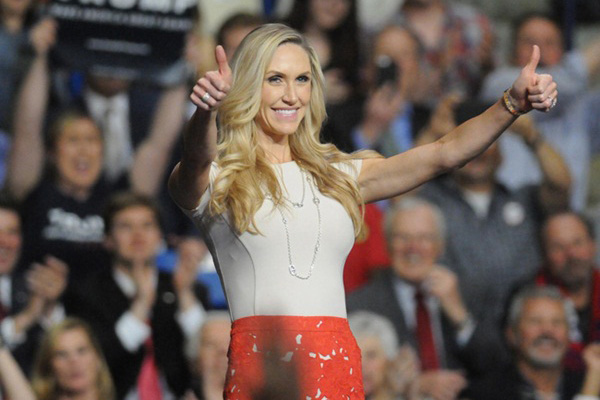 Người đàn ông làm nghề nhặt rác bất ngờ bị cảnh sát bắt giữ, hé lộ danh tính thật sự và tội ác với em họ vào 16 năm trước-2