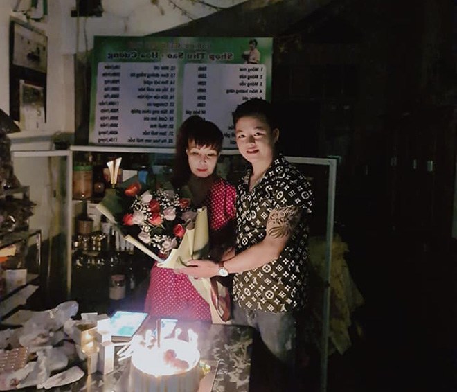 Cô dâu Thu Sao khoe món quà chồng trẻ tặng trong dịp sinh nhật, CĐM vỗ tay chúc mừng-3