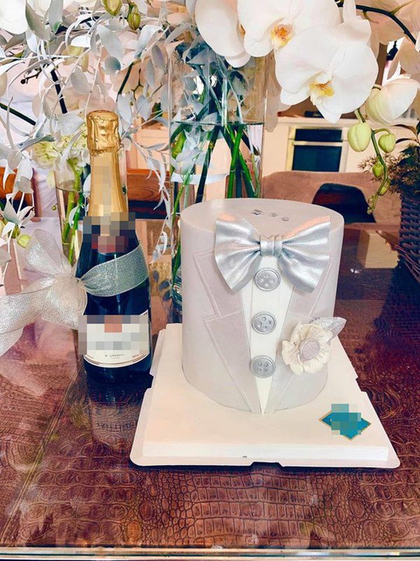 Cơ ngơi của đại gia trong Shark Tank: Người biệt phủ trắng muốt, người thả cá, trồng rau-16