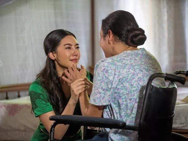 5 năm ở góa một mình chăm mẹ chồng liệt giường, tôi bỗng đổi đời chỉ sau một đêm-2