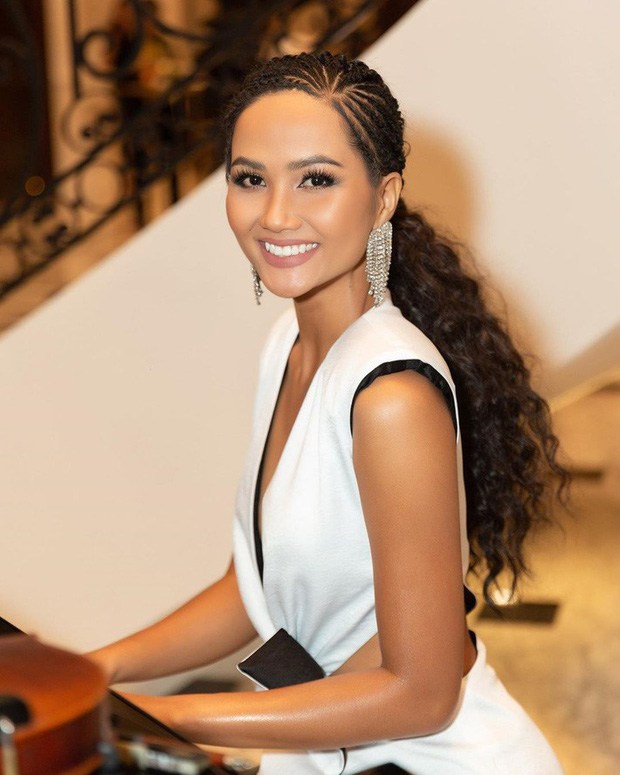 H’Hen Niê cool ngầu với tóc tết chân rết nhưng lại khóc ròng vì pha tháo gỡ sau đó-10