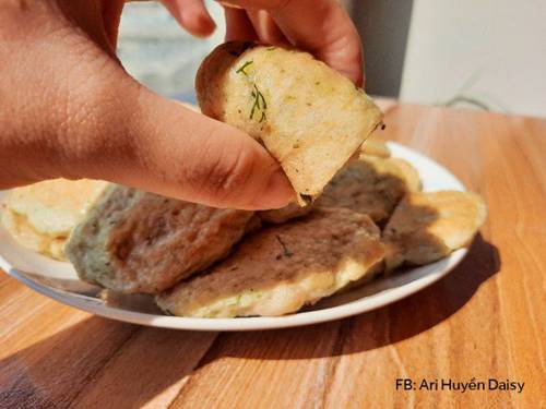 9X mách cách làm chả cá dai ngon, không bở nát từ cá chép bằng máy xay sinh tố-1