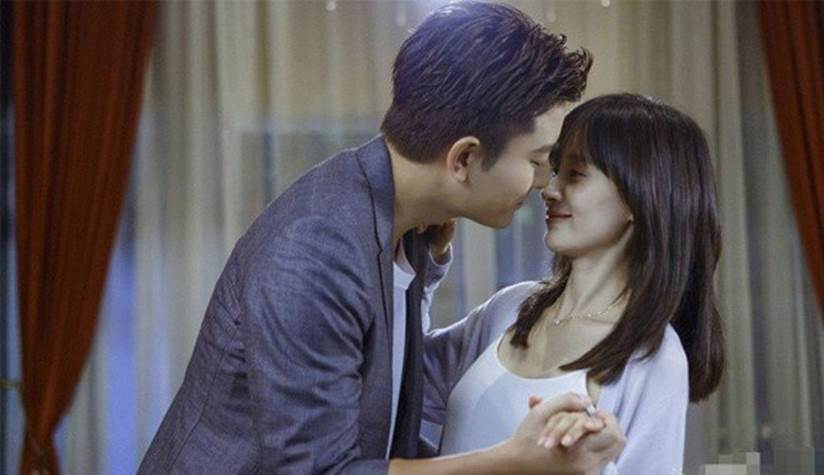 Đưa bạn trai về ra mắt, đêm khuya tôi sốc nhìn anh hì hụi giặt váy cho chị dâu mình-1