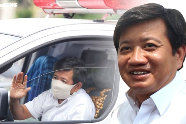 Ông Đoàn Ngọc Hải muốn bán chiếc ô tô cổ Daihatsu Series 1000-4