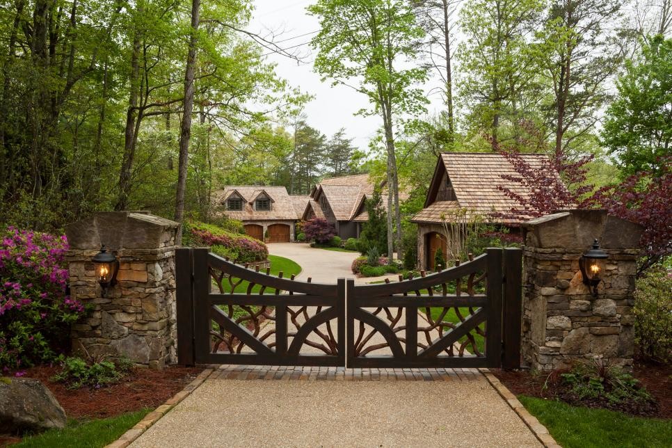 Các mẫu cổng nhà đẹp mang lại bộ mặt hoàn hảo cho tổ ấm của bạn-9