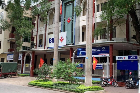 Bắt cán bộ ngân hàng lừa đảo chiếm đoạt trên 150 tỷ đồng