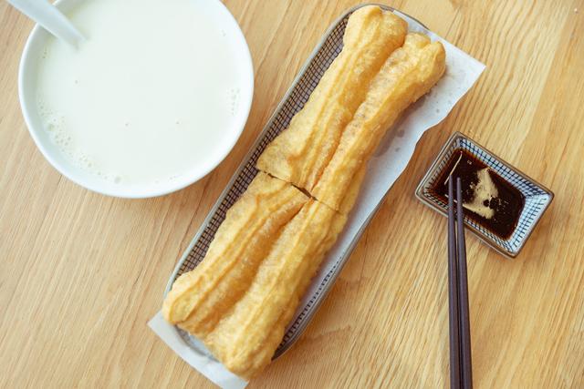 Cho con ăn sáng theo cách này là đang hại con, không chỉ ảnh hưởng xấu đến sức khỏe mà trí tuệ cũng giảm sút, cha mẹ cần sửa ngay trước khi quá muộn!-3