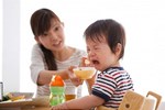 5 sai lầm khi cho trẻ ăn sáng mất sạch dinh dưỡng, dễ gây bệnh cho bé-3