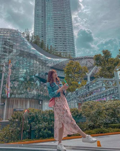 Minh Hằng có combo váy và giày hack dáng đỉnh cao, chị em học theo kéo chân dài đến nách-4