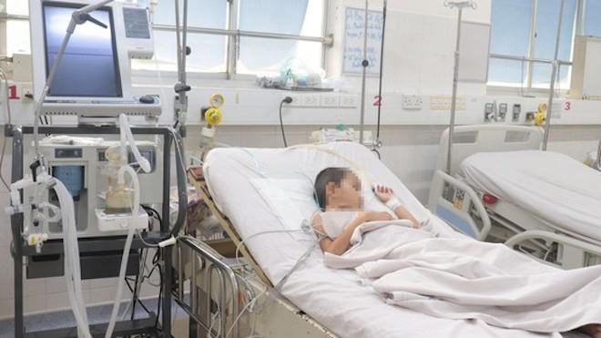 Thêm một bé trai qua đời do bạch hầu-1