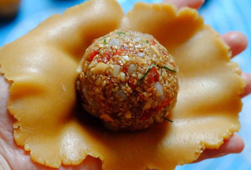 Mách bạn cách làm bánh trung thu bằng nồi chiên không dầu đơn giản mà chuẩn ngon-8