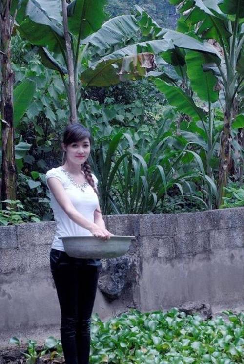 2 hoa hậu xuất thân nghèo khó ở nhà lụp xụp, giờ đổi đời, sống nơi sang chảnh khó tin-2