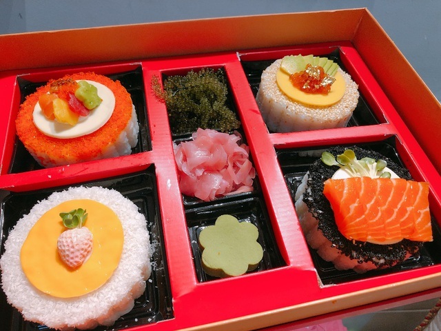 Độc đáo nhất mùa trung thu năm nay: Bánh trung thu sushi tiền triệu/hộp-1