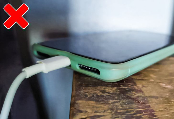 10 lỗi sai chúng ta hay mắc khi sạc điện thoại: Cần từ bỏ càng sớm càng tốt!-8